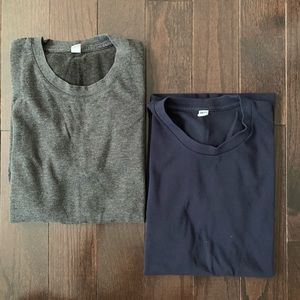 Uniqlo Scoop Neck T-Shirt